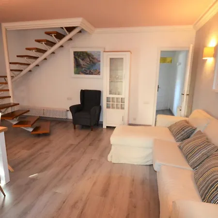 Centro De Lloret 8 People * Λορέτ Ντε Μαρ