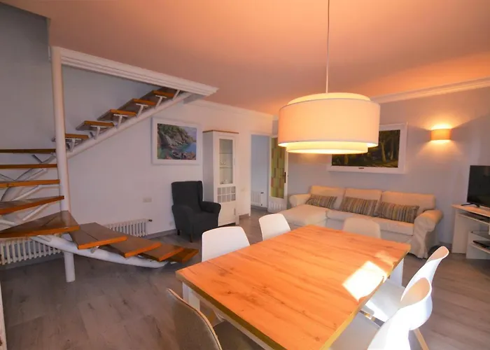 Centro De Lloret 8 People Apartment *