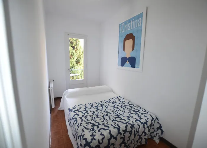 Centro De Lloret 8 People Apartment *