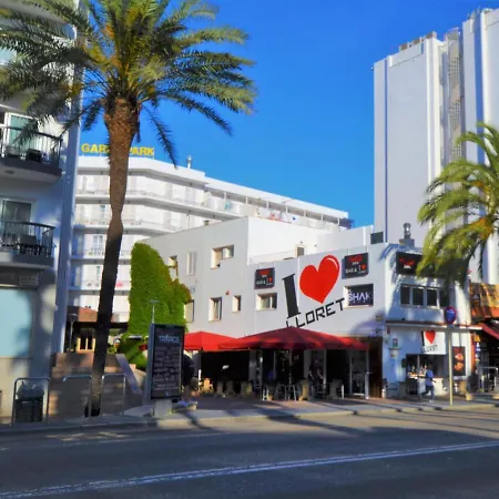 Centro De Lloret 8 People شقة